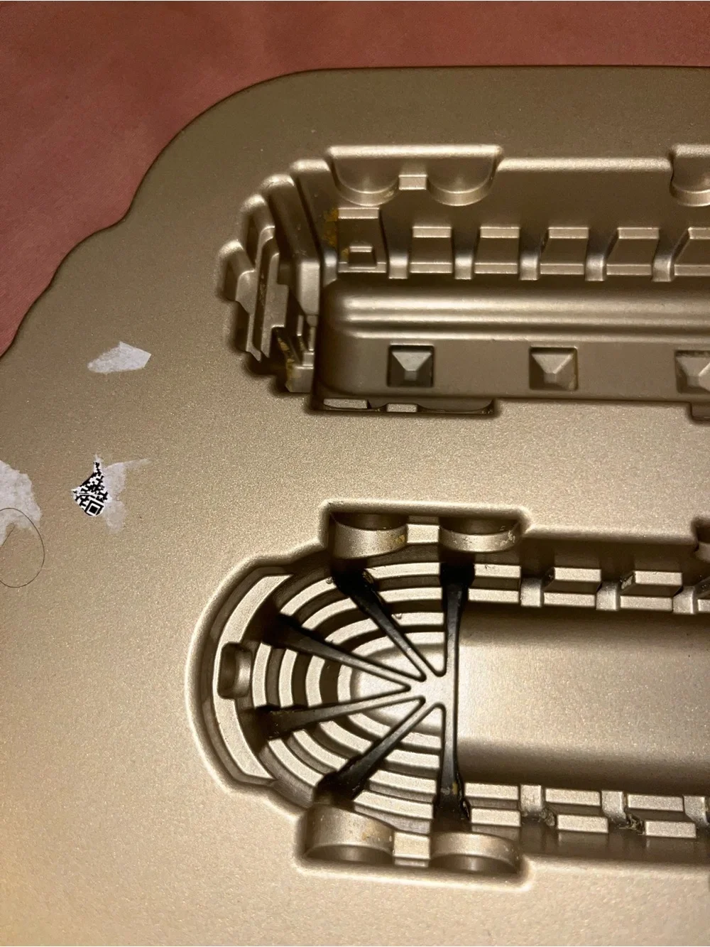 Nordicware Train Car Metallic Gold Cake Mold Made in the USA